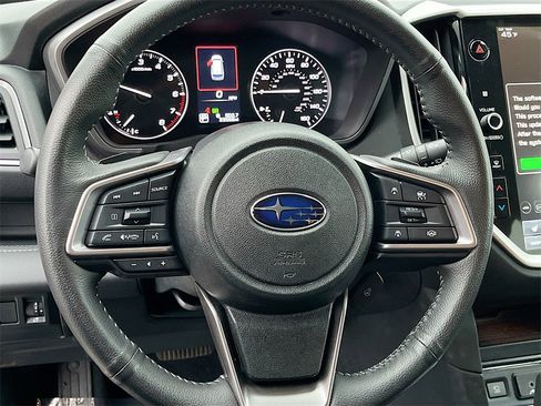 Used 2024 Subaru Ascent Limited w/ Technology Package image 11