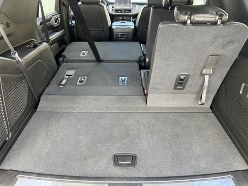 Used 2021 Chevrolet Tahoe RST image 19