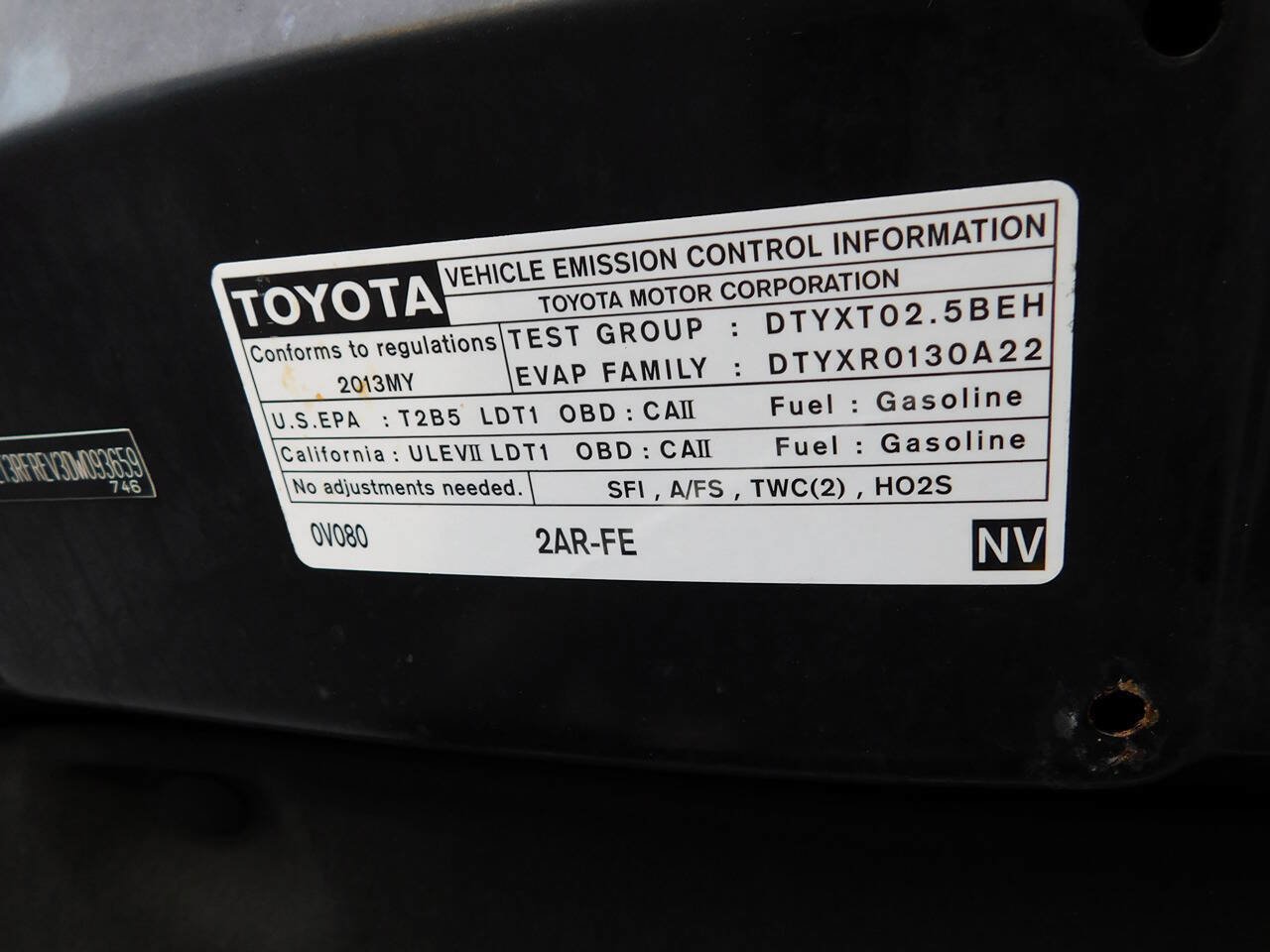 Used 2013 Toyota RAV4 XLE AWD/4WD image 28