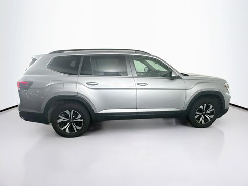 Used 2024 Volkswagen Atlas SE FWD image 10