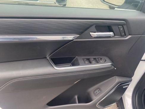 New 2025 GMC Acadia Elevation w/ Black Edition image 17