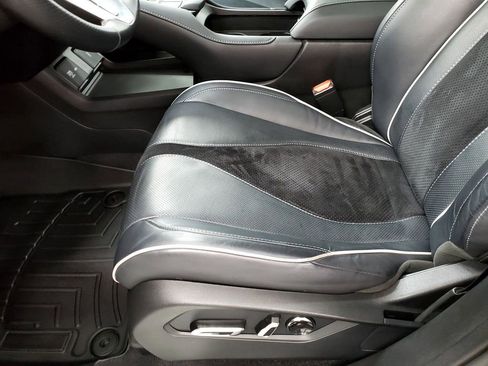 Used 2019 Acura RDX A-Spec image 13