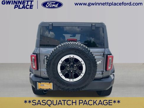 Certified 2024 Ford Bronco Outer Banks w/ Sasquatch Package AWD/4WD image 6