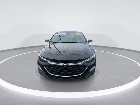 Used 2024 Chevrolet Malibu LT w/ Midnight Edition image 3