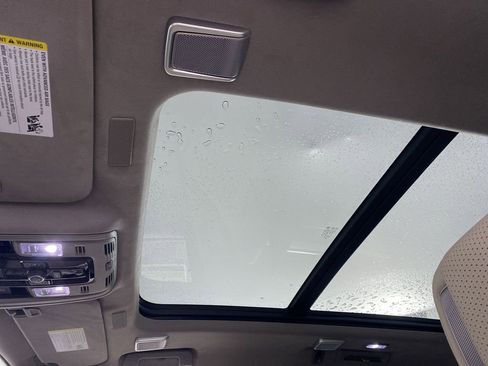 New 2026 Cadillac Escalade Platinum Sport w/ LPO, ONYX Package image 19