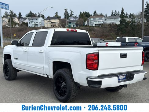 Used 2018 Chevrolet Silverado 1500 LT w/ All Star Edition image 3