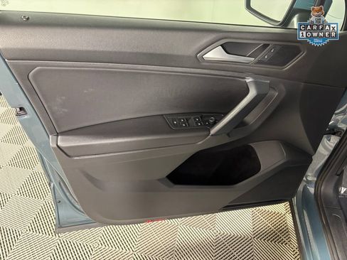 Used 2019 Volkswagen Tiguan SE AWD/4WD image 12