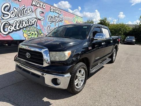 Used 2008 Toyota Tundra 4x4 CrewMax image 3
