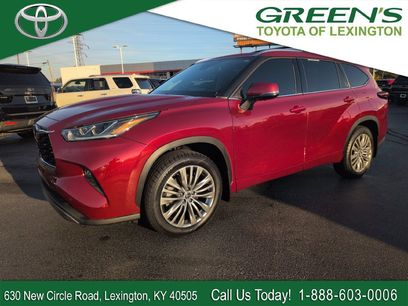 Used 2023 Toyota Highlander Platinum