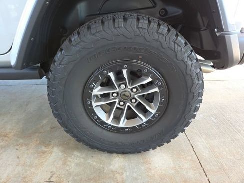 Used 2024 Jeep Wrangler Unlimited Rubicon 392 AWD/4WD image 80