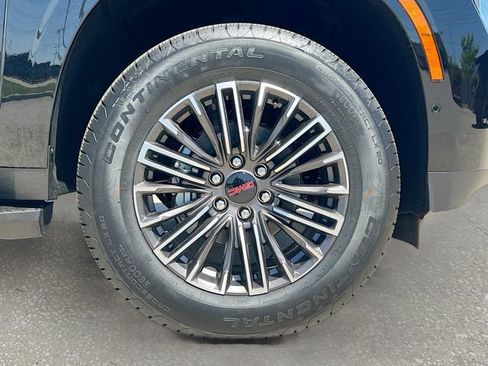 New 2026 GMC Yukon XL Elevation image 19