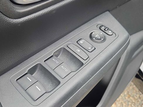 Certified 2023 Honda CR-V EX image 25