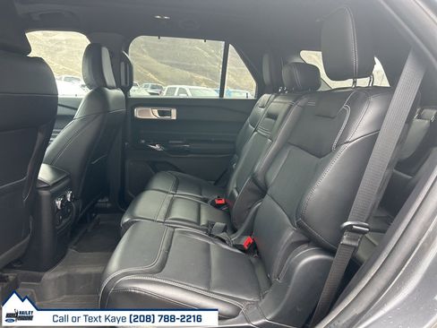 Used 2022 Ford Explorer ST w/ Equipment Group 401A image 12