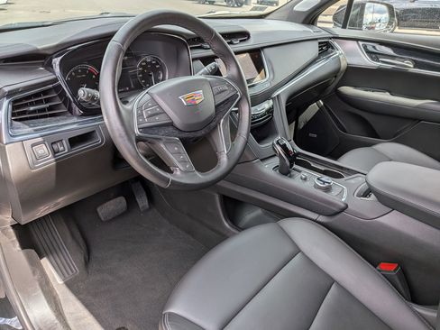 Certified 2023 Cadillac XT5 Premium Luxury image 9