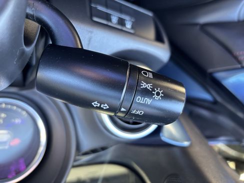 Used 2019 MAZDA MX-5 Miata RF Grand Touring image 23