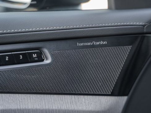 New 2026 Volvo XC90 B6 Ultra w/ Protection Package image 32