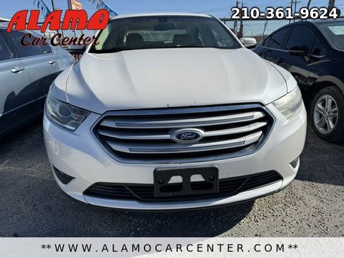 Used 2013 Ford Taurus SEL image 8