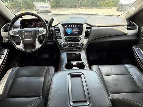 Used 2020 GMC Yukon SLT AWD/4WD image 28