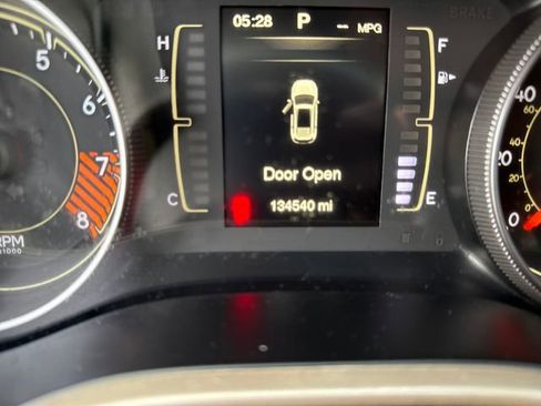 Used 2015 Jeep Cherokee Latitude image 20