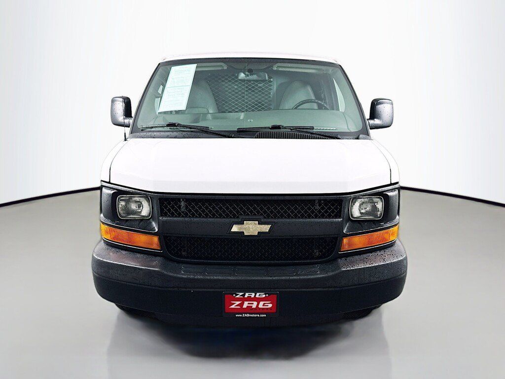Used 2014 Chevrolet Express 1500 RWD image 8