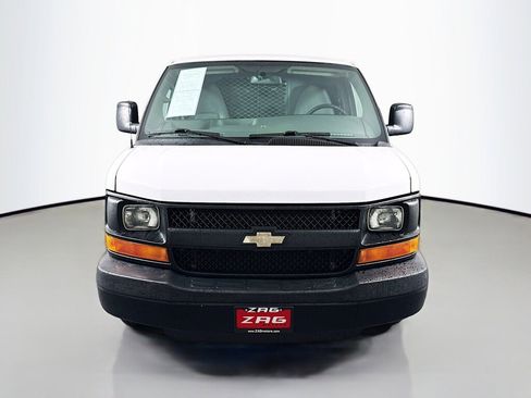 Used 2014 Chevrolet Express 1500 RWD image 8