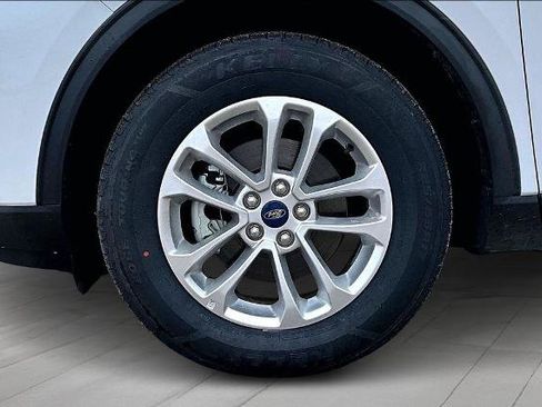 Certified 2022 Ford Escape SE AWD/4WD image 9