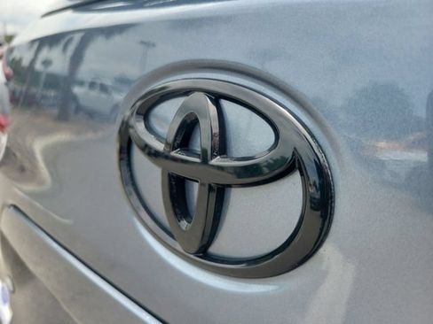 Used 2023 Toyota Corolla Cross AWD Hybrid image 8