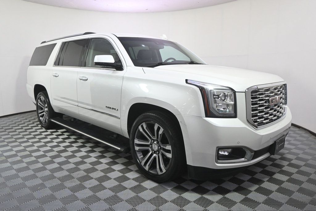 Used 2019 GMC Yukon XL Denali w/ Denali Ultimate Package AWD/4WD image 8