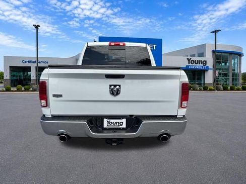 Used 2017 RAM 1500 Laramie AWD/4WD image 7