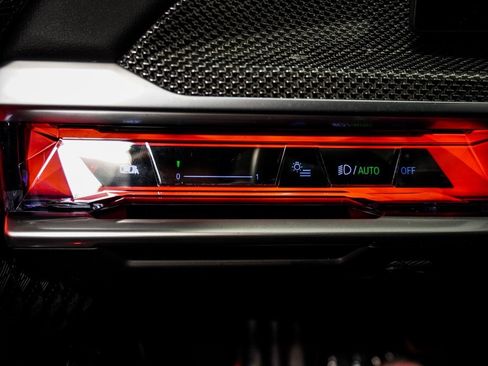 Used 2023 BMW 760i xDrive 760i xDrive w/ Executive Package image 31