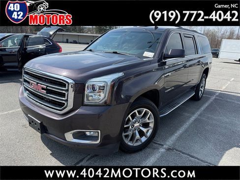 Used 2015 GMC Yukon XL SLE image 1