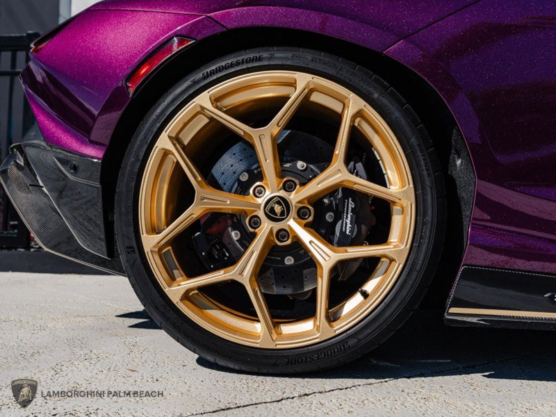 Used 2025 Lamborghini Revuelto AWD/4WD image 42
