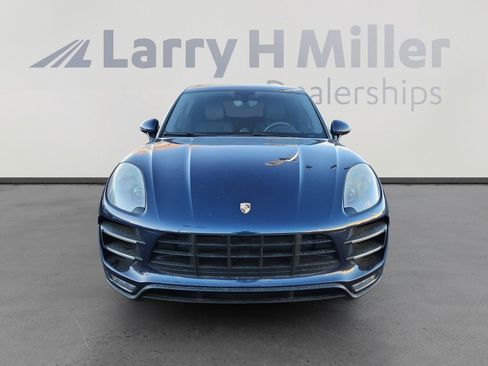 Used 2015 Porsche Macan Turbo image 9