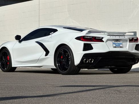 Used 2023 Chevrolet Corvette Stingray Coupe w/ Z51 Performance Package image 3