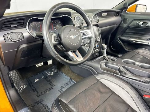 Used 2018 Ford Mustang Premium w/ Equipment Group 201A image 9