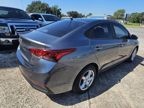 Used 2019 Hyundai Accent SE image 7