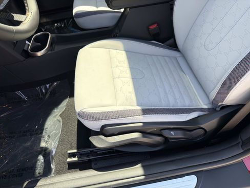 New 2026 MINI Cooper 2-Door Hardtop FWD image 12