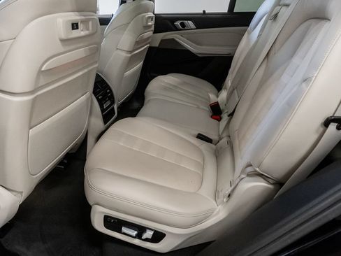 Used 2020 BMW X5 xDrive40i w/ M Sport Package AWD/4WD image 30