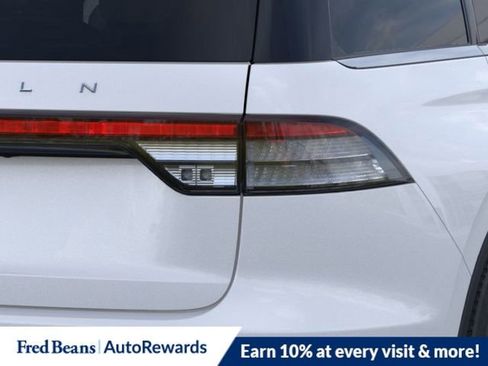 New 2026 Lincoln Aviator AWD image 23