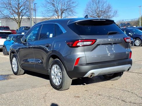 Used 2024 Ford Escape Active AWD/4WD image 3