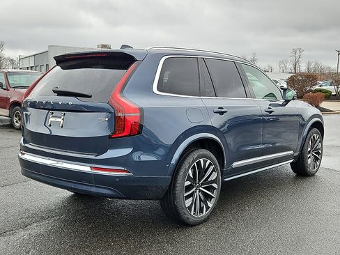 New 2026 Volvo XC90 T8 Ultra w/ Protection Package Premier AWD/4WD image 6