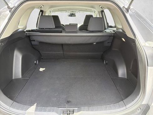 Used 2025 Toyota RAV4 XLE AWD/4WD image 25