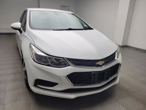 Used 2017 Chevrolet Cruze LS w/ LS Fleet Convenience Package FWD image 14