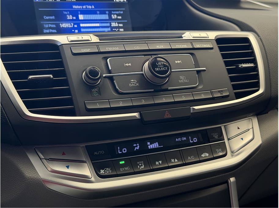 Used 2015 Honda Accord LX image 14