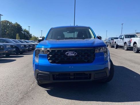 New 2025 Ford Maverick XL image 8