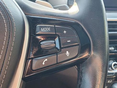 Used 2017 BMW 530i xDrive AWD/4WD image 22