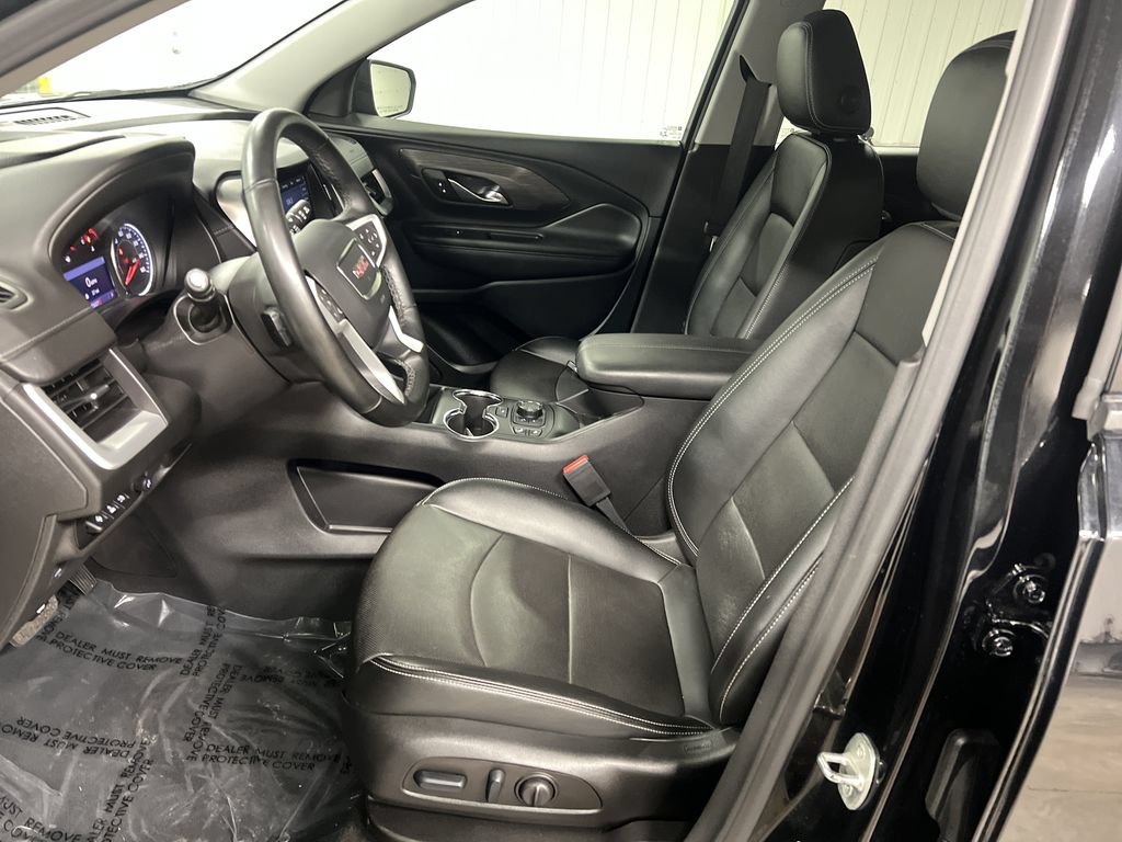 Certified 2023 GMC Terrain SLT w/ Infotainment Package II AWD/4WD image 13