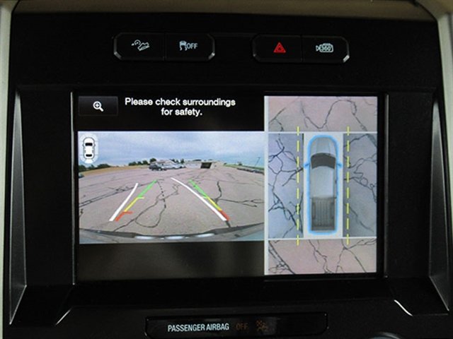 Used 2015 Ford F150 King Ranch w/ Equipment Group 601A Luxury AWD/4WD image 21