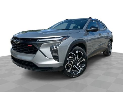 Certified 2024 Chevrolet Trax RS w/ Sunroof Package FWD image 1