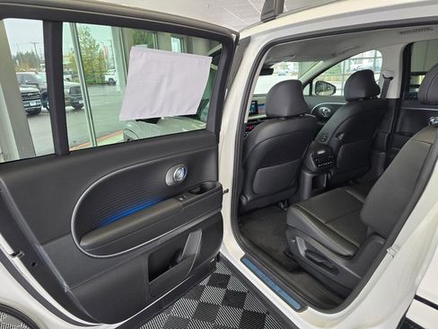 New 2026 Hyundai Ioniq 9 SEL image 34